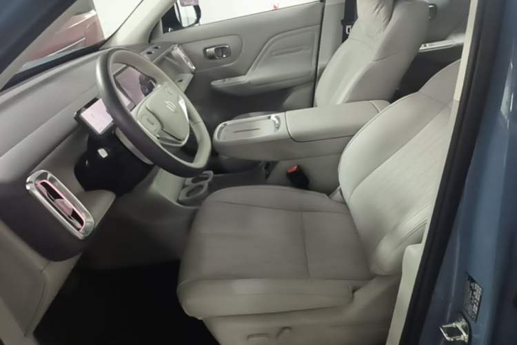 Used Leapmotor B10 2025 510 LiDAR Version Left Front Seat