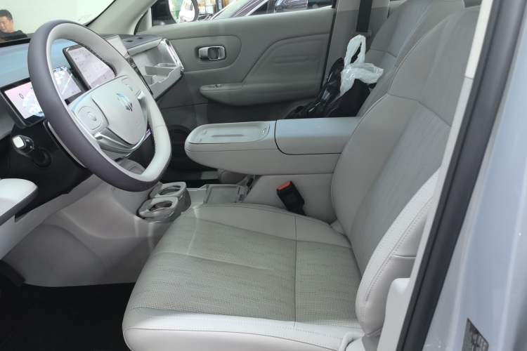 Used Leapmotor B10 2025 510 Joyful Edition Left Front Seat