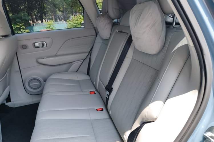 Used Leapmotor B10 2025 510 LiDAR Version Left Rear Seat
