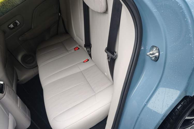 Used Leapmotor B10 2025 510 LiDAR Version Left Rear Seat