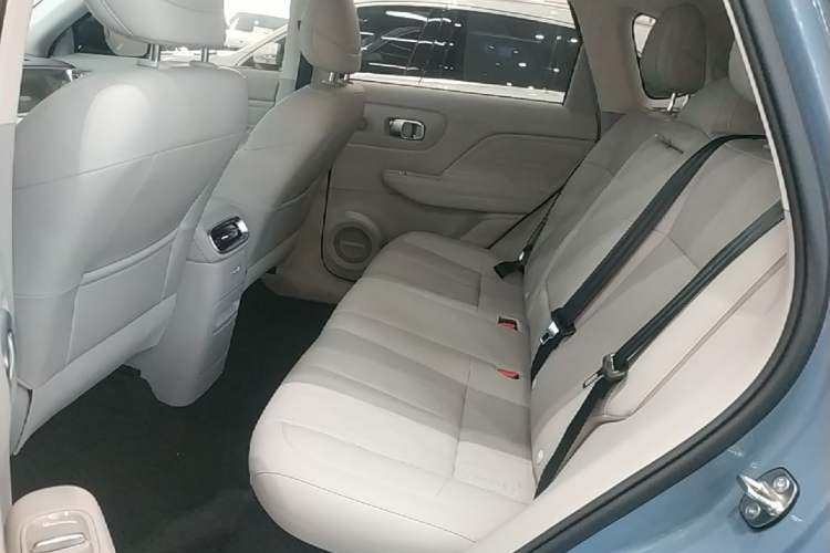 Used Leapmotor B10 2025 510 LiDAR Version Left Rear Seat