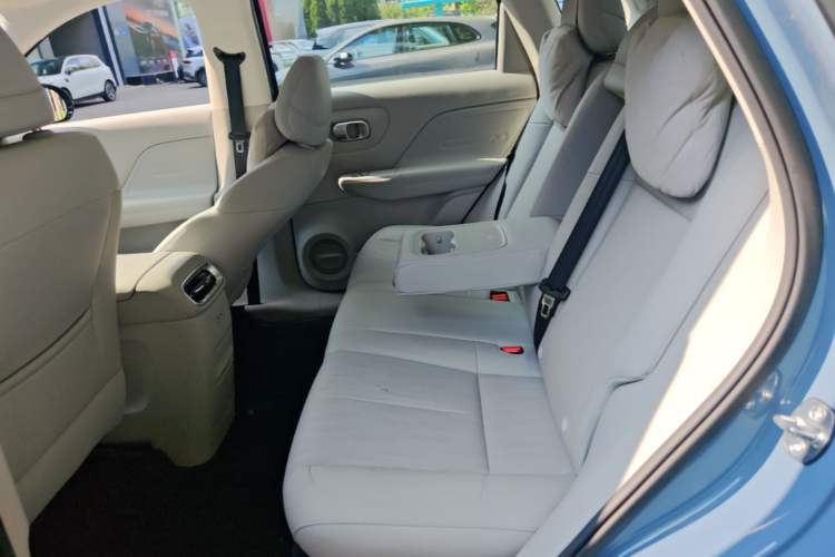 Used Leapmotor B10 2025 510 LiDAR Version Left Rear Seat