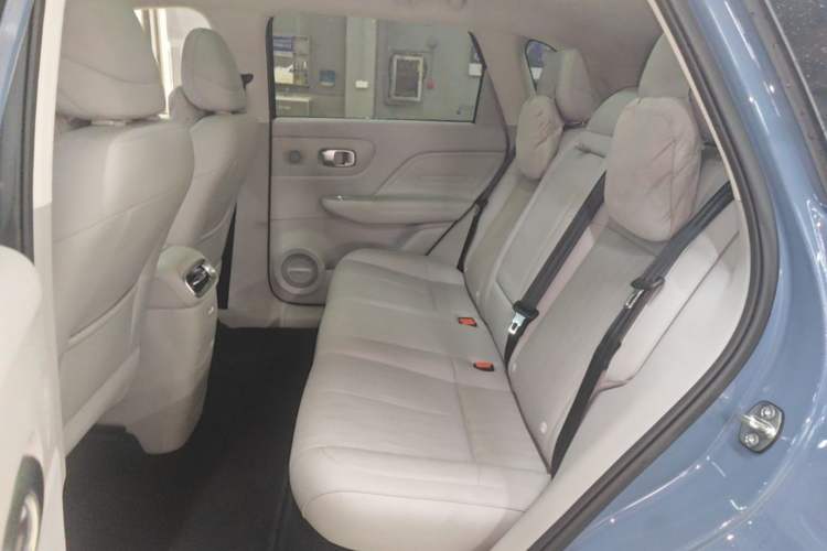 Used Leapmotor B10 2025 510 LiDAR Version Left Rear Seat