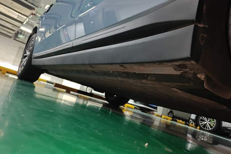 Used Leapmotor B10 2025 510 LiDAR Version Left Side Sill