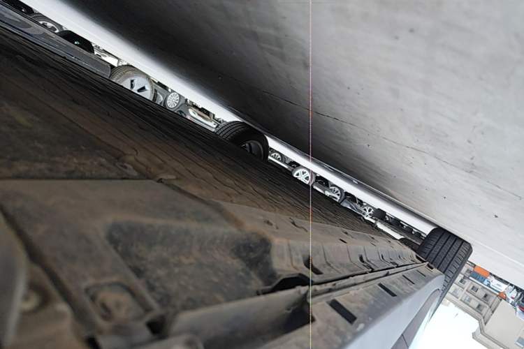 Used Leapmotor B10 2025 510 LiDAR Version Left Side Sill