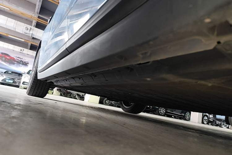 Used Leapmotor B10 2025 510 LiDAR Version Left Side Sill