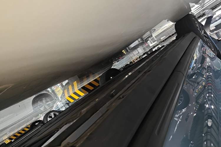 Used Leapmotor B10 2025 510 LiDAR Version Left Side Sill
