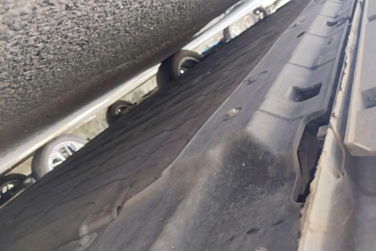 Used Leapmotor B10 2025 510 LiDAR Version Left Side Sill