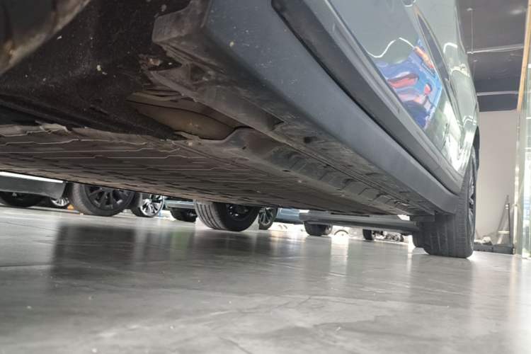 Used Leapmotor B10 2025 510 LiDAR Version Left Side Sill