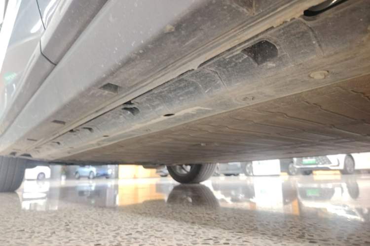 Used Leapmotor B10 2025 510 LiDAR Version Left Side Sill