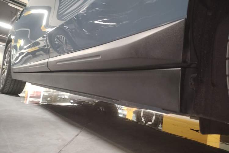 Used Leapmotor B10 2025 510 LiDAR Version Left Side Sill