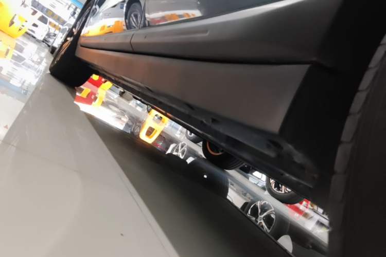 Used Leapmotor B10 2025 510 LiDAR Version Left Side Sill