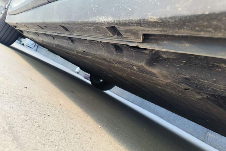 Used Leapmotor B10 2025 510 LiDAR Version Left Side Sill