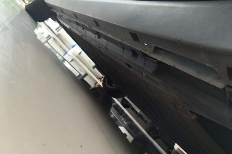 Used Leapmotor B10 2025 510 LiDAR Version Left Side Sill