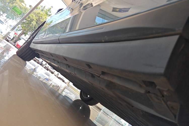 Used Leapmotor B10 2025 510 LiDAR Version Left Side Sill