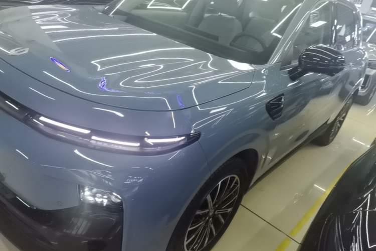Używany Leapmotor B10 2025 600 Joyful Edition Guazi used car, China used car export, Used car for sale, Used cars, Cheapest cars for sale