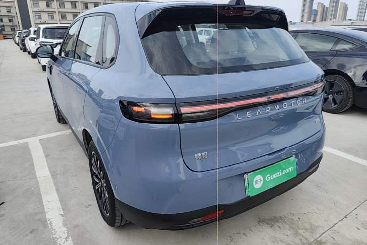 Used Leapmotor B10 2025 510 LiDAR Version Rear Left 45 Deg