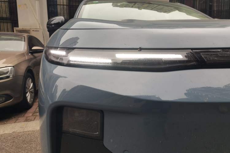 Used Leapmotor B10 2025 510 Joyful Edition Right Front Headlight