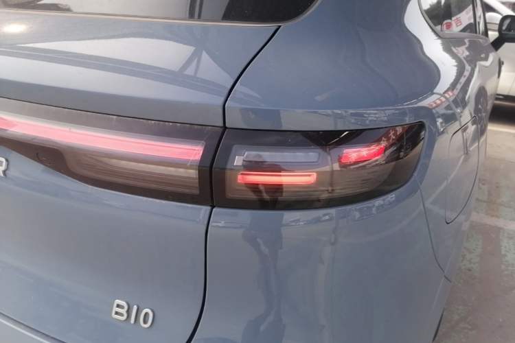 Used Leapmotor B10 2025 510 LiDAR Version Right Rear Taillight