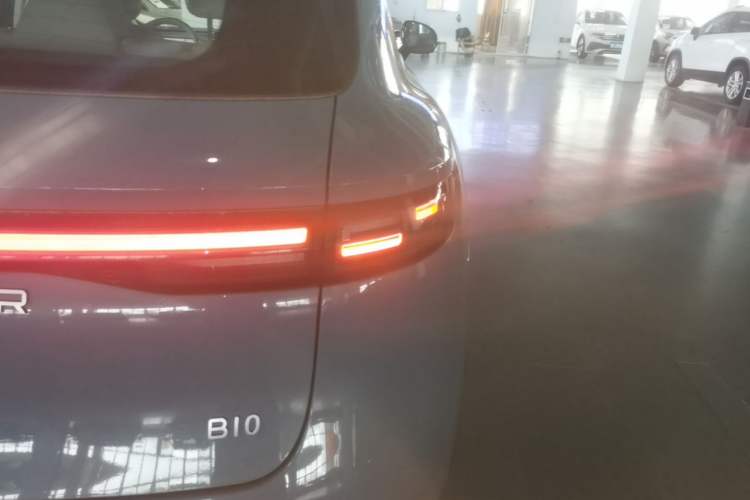 Used Leapmotor B10 2025 510 LiDAR Version Right Rear Taillight