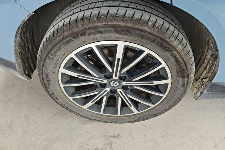 Used Leapmotor B10 2025 510 LiDAR Version Right Rear Wheel Hub