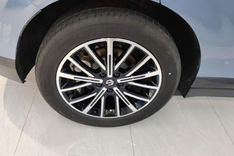 Used Leapmotor B10 2025 510 LiDAR Version Right Rear Wheel Hub