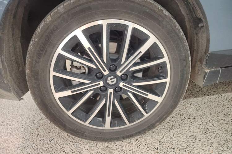 Used Leapmotor B10 2025 510 LiDAR Version Right Rear Wheel Hub