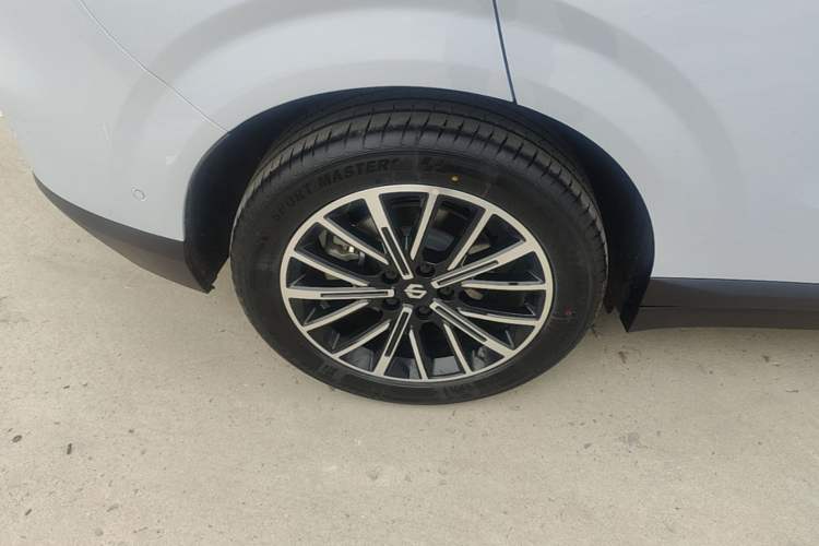 Used Leapmotor B10 2025 510 Joyful Edition Right Rear Wheel Hub