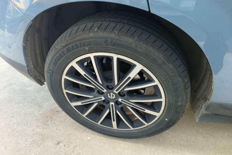 Used Leapmotor B10 2025 510 LiDAR Version Right Rear Wheel Hub