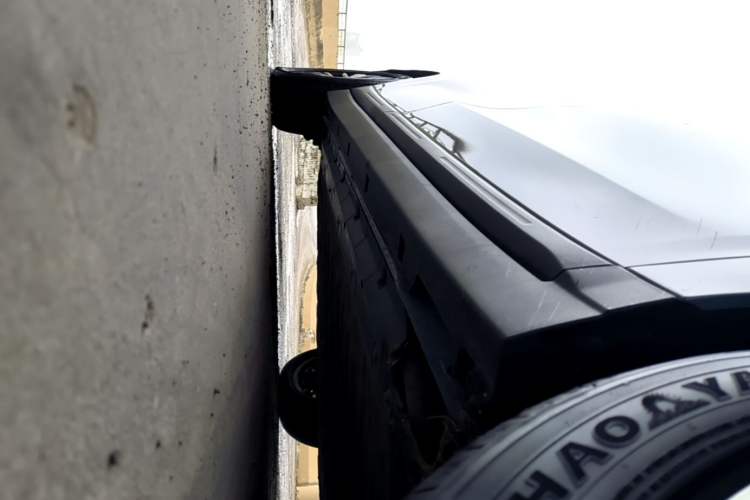 Used Leapmotor B10 2025 510 LiDAR Version Right Side Sill