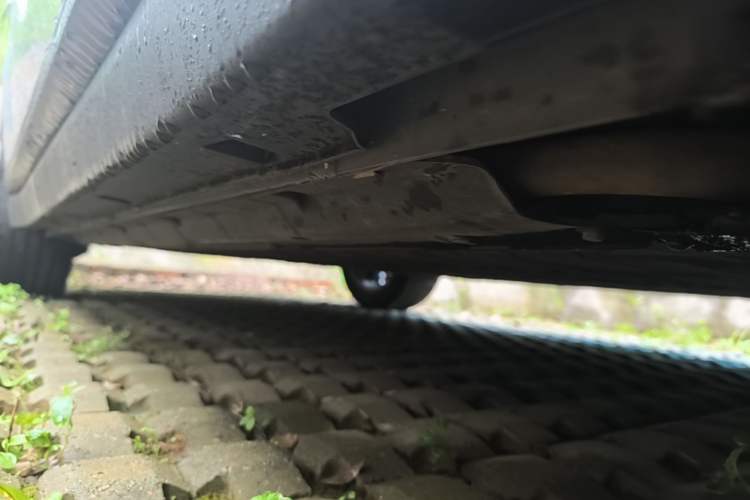 Used Leapmotor B10 2025 510 LiDAR Version Right Side Sill