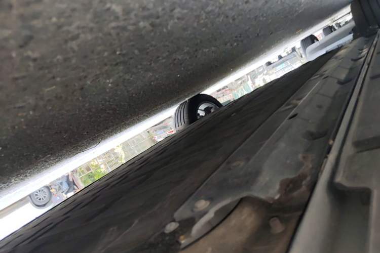 Used Leapmotor B10 2025 510 LiDAR Version Right Side Sill