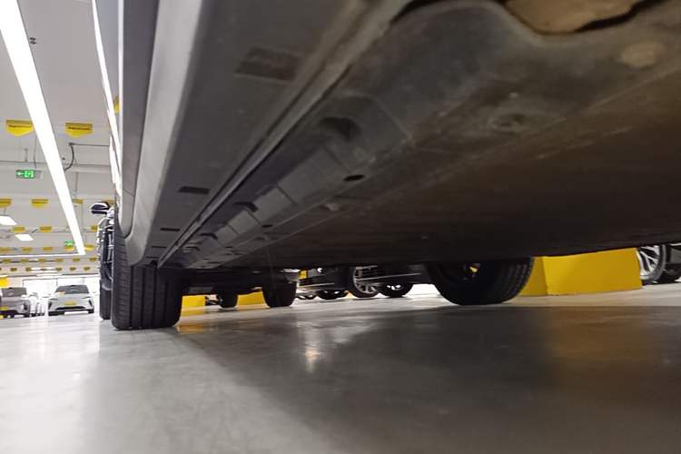 Used Leapmotor B10 2025 510 LiDAR Version Right Side Sill