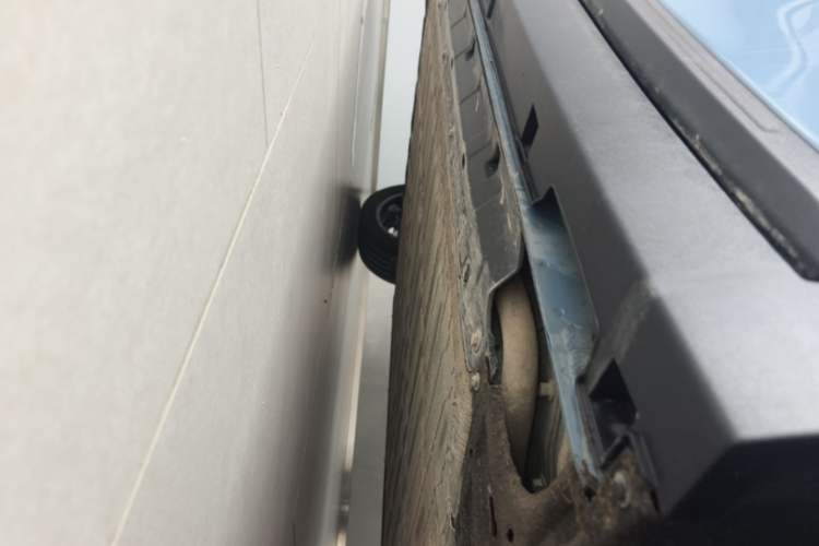 Used Leapmotor B10 2025 510 LiDAR Version Right Side Sill