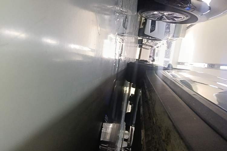 Used Leapmotor B10 2025 510 LiDAR Version Right Side Sill