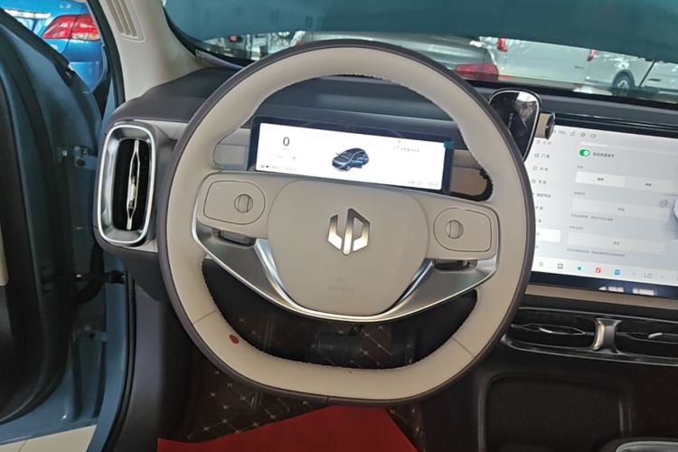 Used Leapmotor B10 2025 510 Joyful Edition Steering Wheel