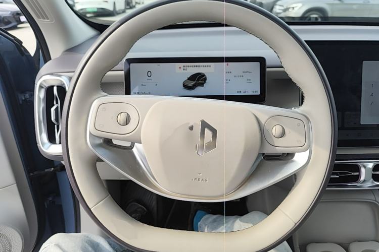 Used Leapmotor B10 2025 510 LiDAR Version Steering Wheel
