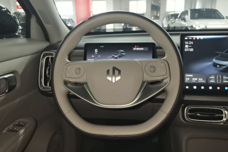 Used Leapmotor B10 2025 510 LiDAR Version Steering Wheel