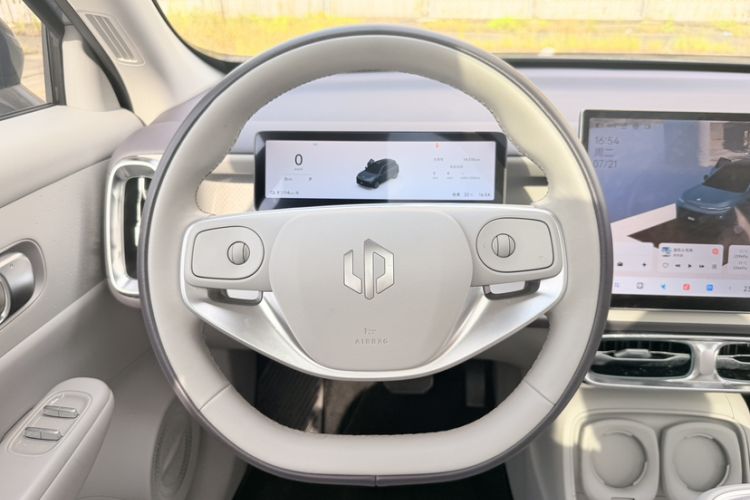Used Leapmotor B10 2025 510 LiDAR Version Steering Wheel