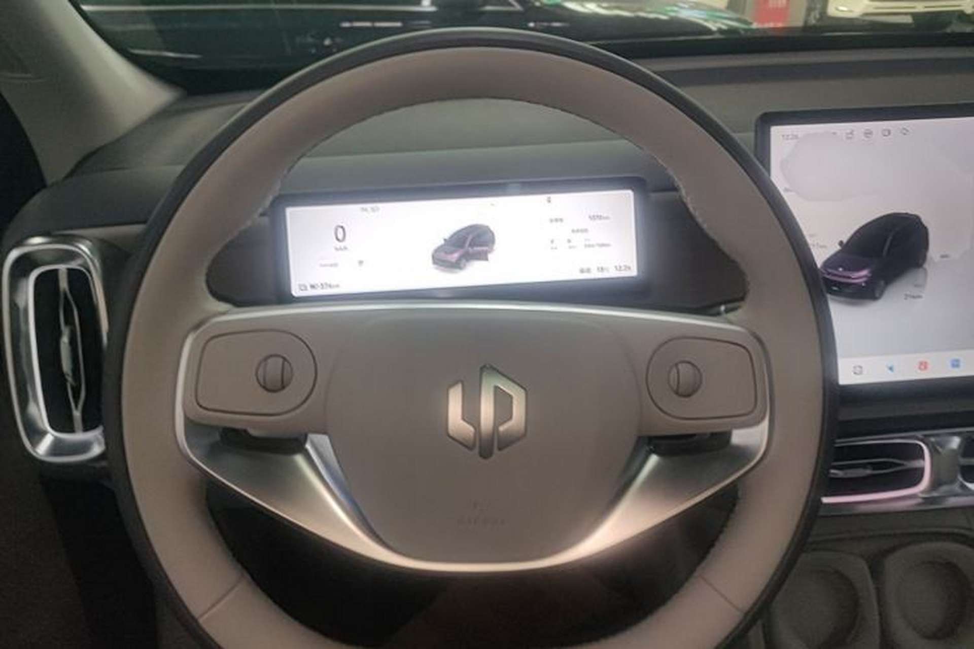 Used Leapmotor B10 2025 510 LiDAR Version Steering Wheel