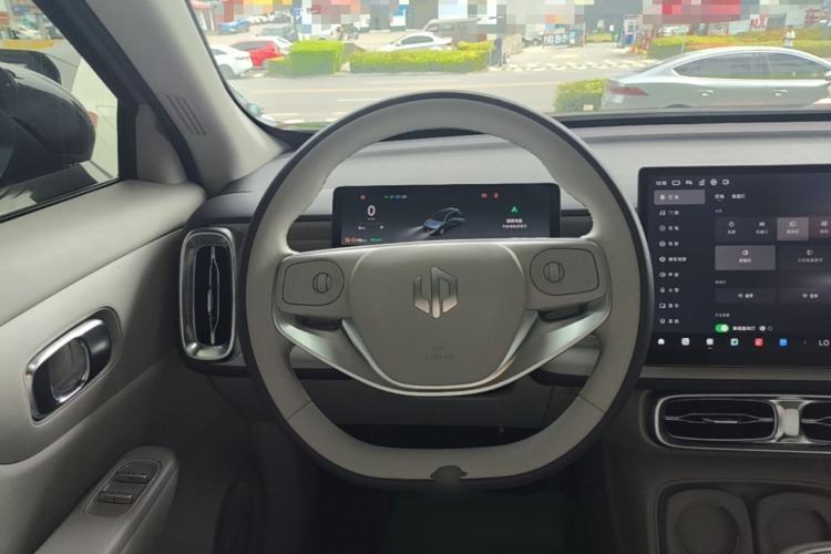 Used Leapmotor B10 2025 510 LiDAR Version Steering Wheel