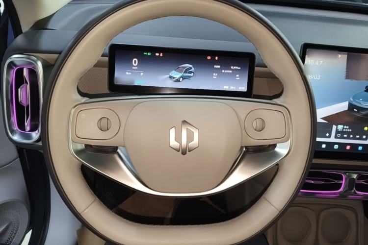 Used Leapmotor B10 2025 510 LiDAR Version Steering Wheel