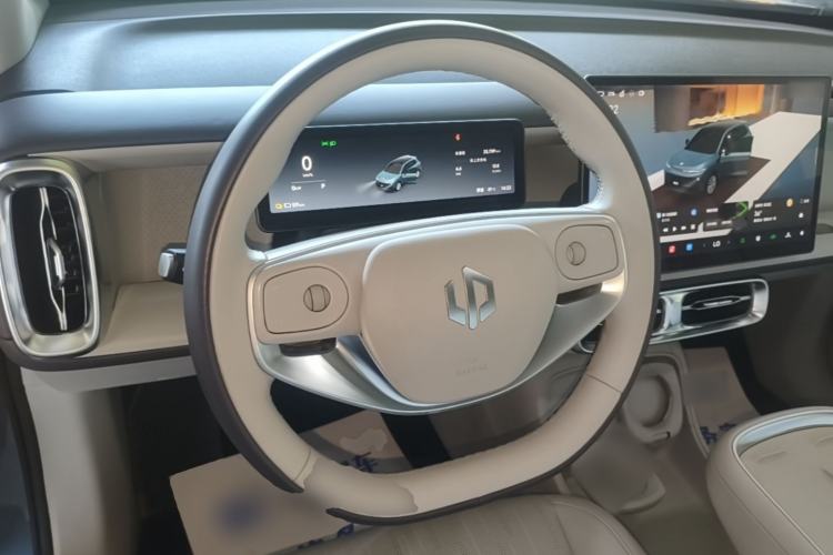 Used Leapmotor B10 2025 510 LiDAR Version Steering Wheel