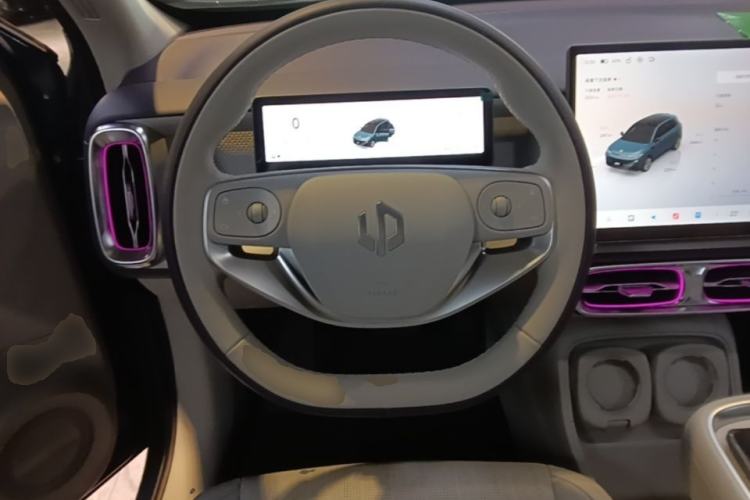 Used Leapmotor B10 2025 510 LiDAR Version Steering Wheel