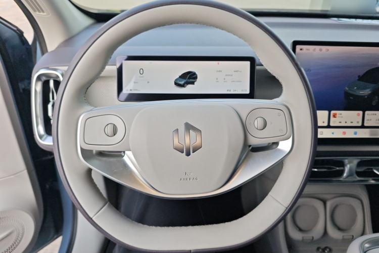 Used Leapmotor B10 2025 510 LiDAR Version Steering Wheel