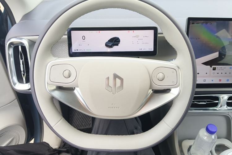 Used Leapmotor B10 2025 510 LiDAR Version Steering Wheel