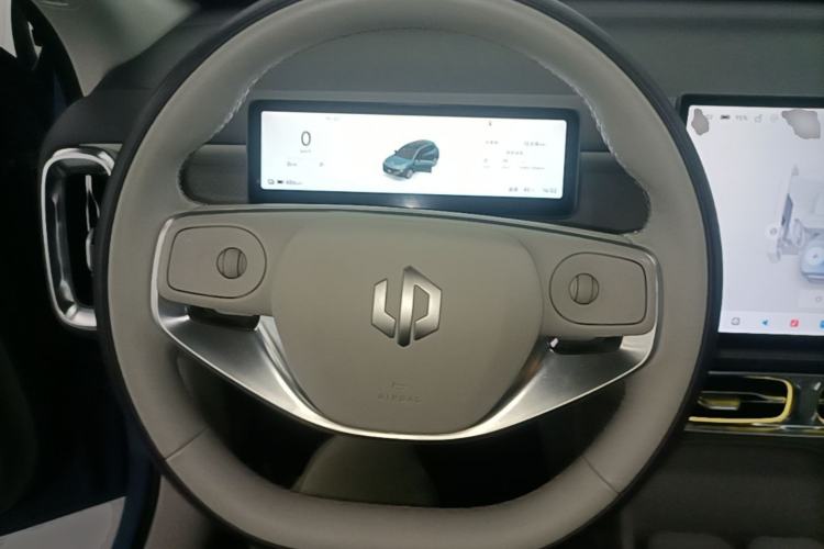 Used Leapmotor B10 2025 510 LiDAR Version Steering Wheel