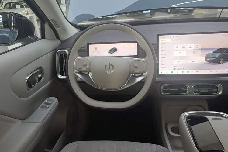 Used Leapmotor B10 2025 510 LiDAR Version Steering Wheel
