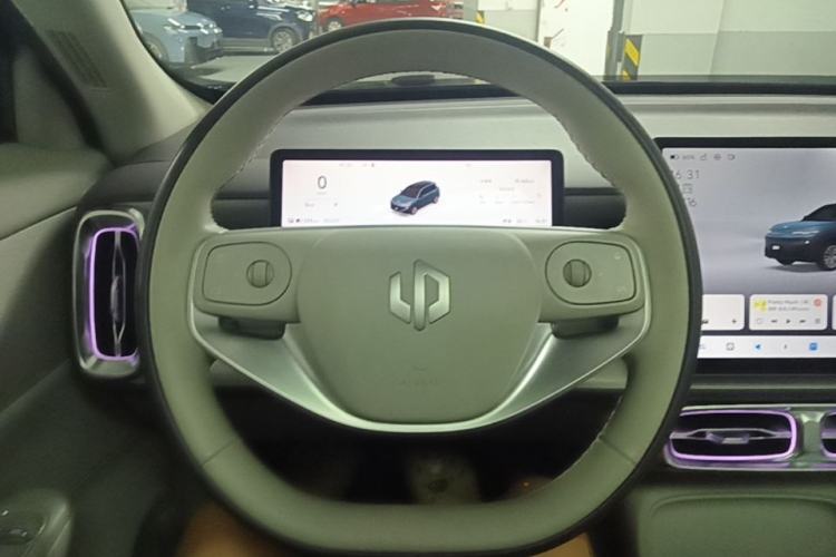 Used Leapmotor B10 2025 510 LiDAR Version Steering Wheel