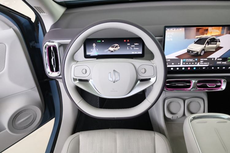 Used Leapmotor B10 2025 510 LiDAR Version Steering Wheel